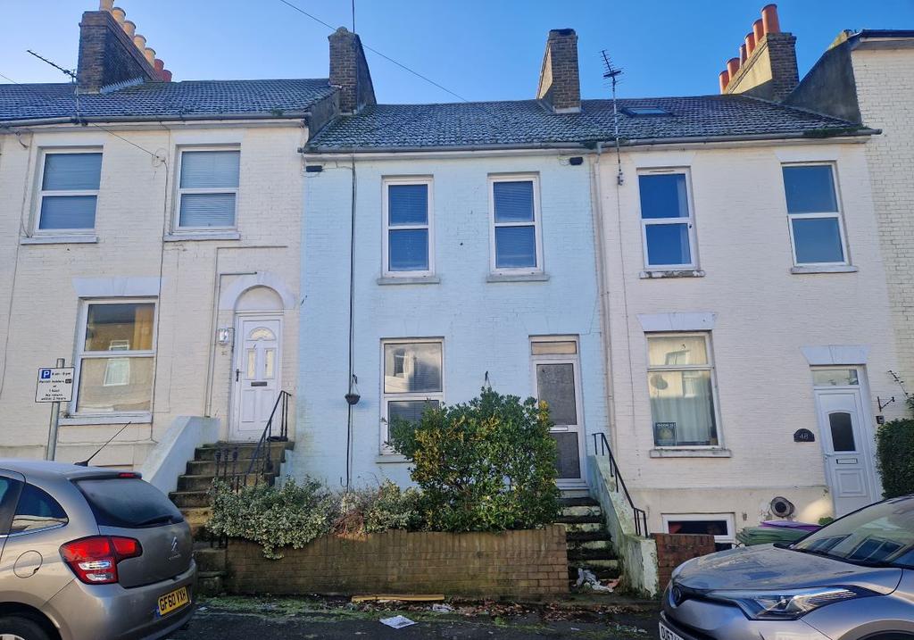 50 East Cliff, Folkestone, Kent, CT19... 4 bed terraced house £160,000