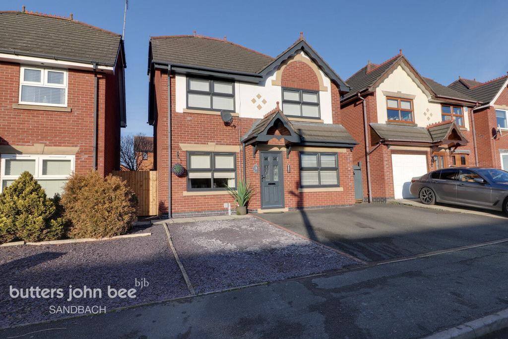 Elton Road, Sandbach 3 bed detached house for sale £290,000