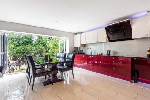 23 Cintra Close, Reading, RG2 7AL