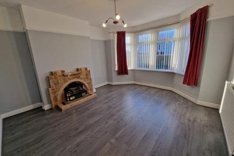 3 bedroom terraced house to rent - Sloper Road, Cardiff CF11