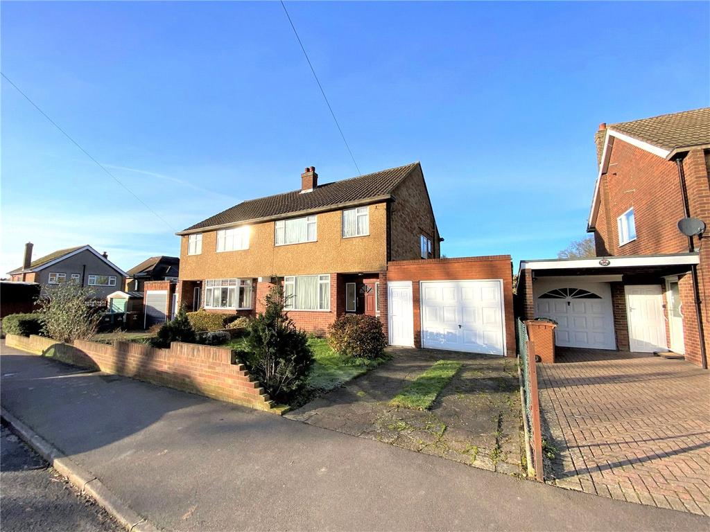 Gallows Hill Lane, Abbots Langley... 3 bed semidetached house £550,000