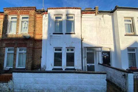 34 Carnarvon Road, Bournemouth, BH1 4EW