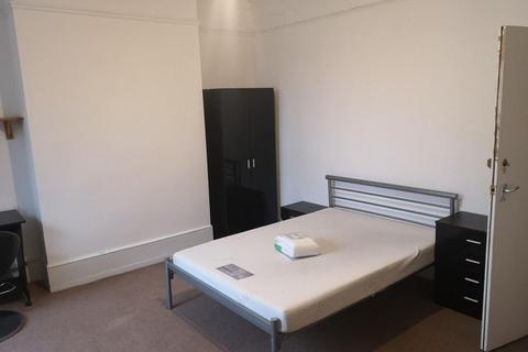 8 bedroom terraced house to rent, Ditchling Rise, Brighton BN1
