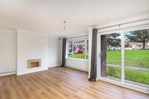 2 bedroom flat to rent - Malcolm Way, Snaresbrook, London, E11