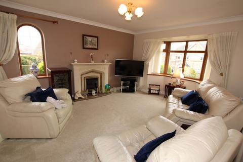 16 Trinity Meadows, Thurgoland, Sheffield, S35 7BZ