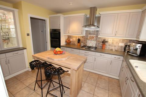 16 Trinity Meadows, Thurgoland, Sheffield, S35 7BZ