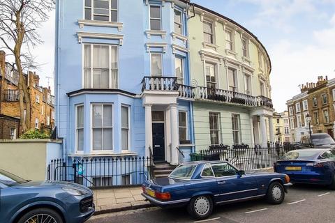 1 bedroom flat to rent, Chalcot Crescent, Primrose Hill, London, NW1