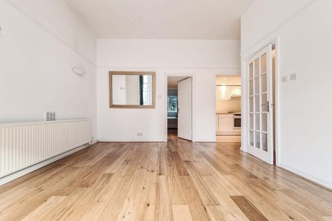 1 bedroom flat to rent, Chalcot Crescent, Primrose Hill, London, NW1