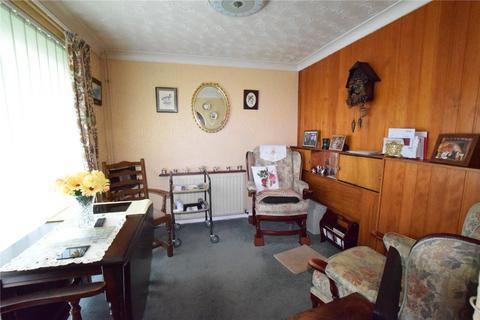 20 Danbury Close, Romford, RM6 5HU
