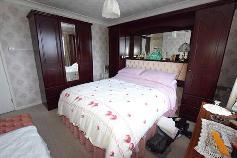 20 Danbury Close, Romford, RM6 5HU