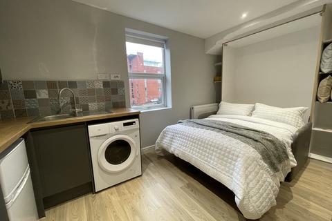 Studio to rent, Glossop Road , Sheffield  S10