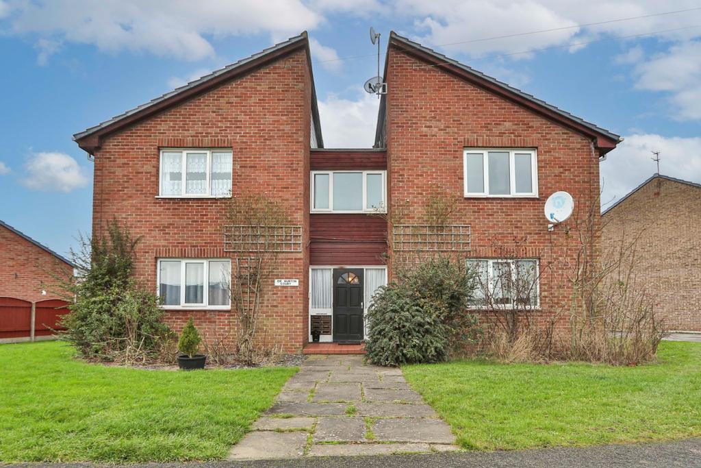 De Burton Court, Hedon, Hull, HU12 8NZ 1 bed flat £35,000