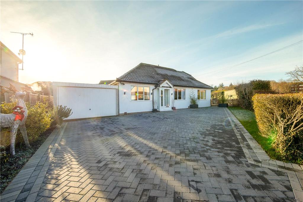 Burston Drive, Park Street, St. Albans 3 bed bungalow £650,000