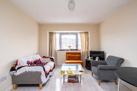 23/9 Allanfield, Edinburgh, EH7 5YQ