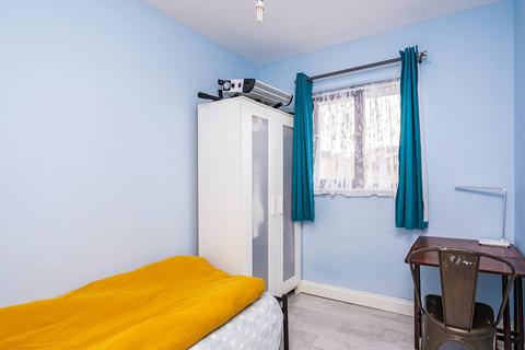 23/9 Allanfield, Edinburgh, EH7 5YQ