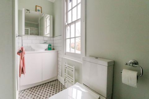31 Government Row, Enfield, EN3 6JN
