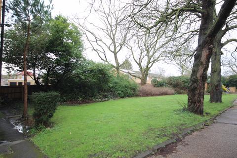 2 bedroom maisonette to rent, Harrow Road, Wembley, Middlesex HA0