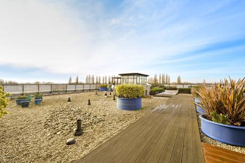 Flat 7, Stevens House Jerome Place, Kingston Upon Thames, KT1 1HX