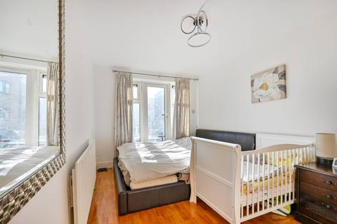 Flat 7, Stevens House Jerome Place, Kingston Upon Thames, KT1 1HX