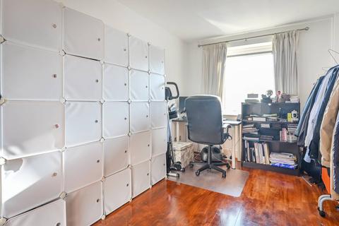 Flat 7, Stevens House Jerome Place, Kingston Upon Thames, KT1 1HX