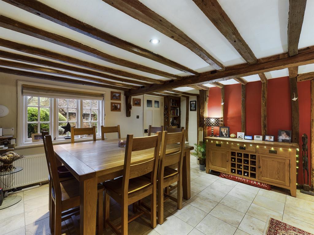 Dining room snug