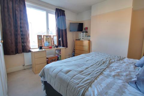 33 Cedar Avenue, Southampton, SO15 5GX