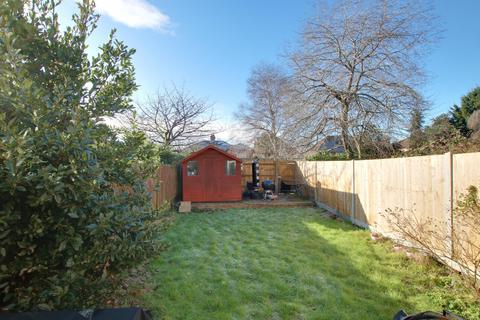 33 Cedar Avenue, Southampton, SO15 5GX