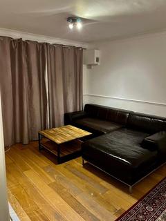 2 bedroom apartment to rent - Queens Road, Kingston Upon Thames, London