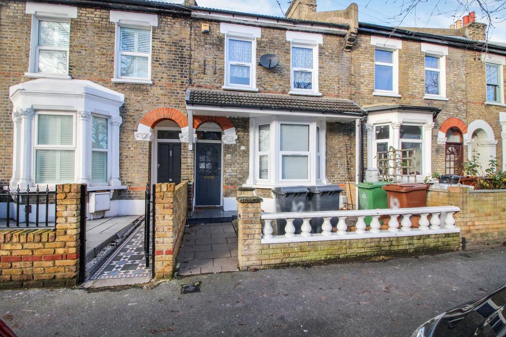 Ramsay Road, Forest Gate E7 5 bed terraced house £2,695 pcm (£622 pw)