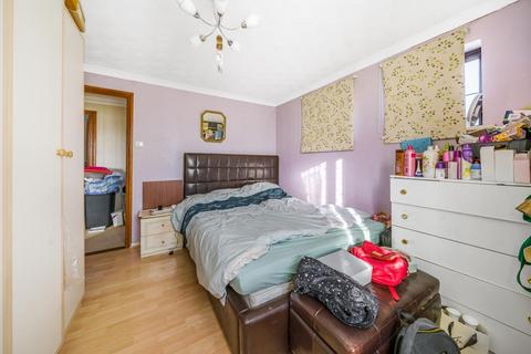 6 Margaret Close, Reading, RG2 8PU