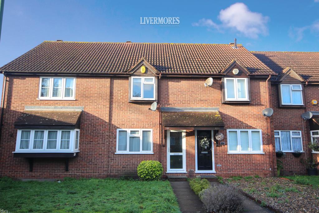 Knights Manor Way, Dartford, Kent, DA1 2 bed terraced house £1,300