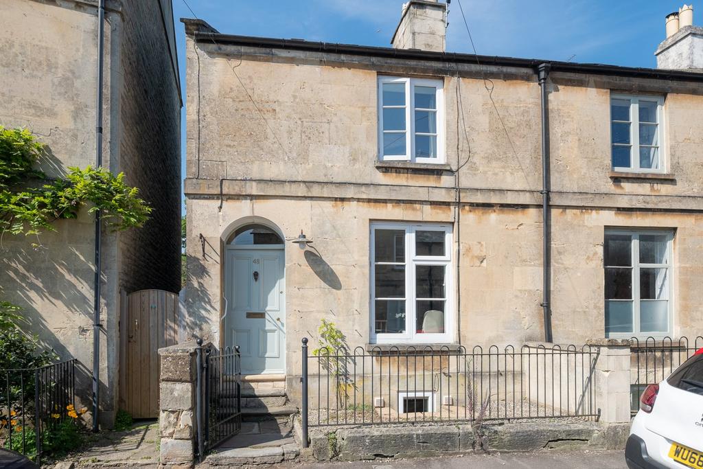 Chester Street, Cirencester, Gloucestershire, GL7 3 bed semidetached