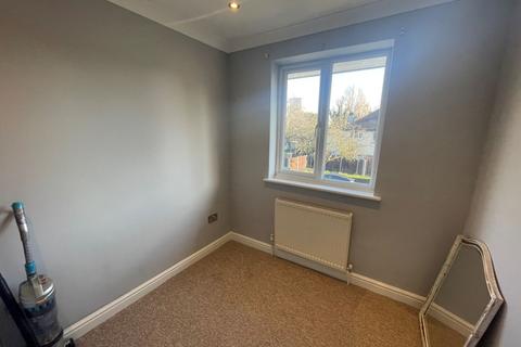 4 Connell Crescent, London, W5 3BL