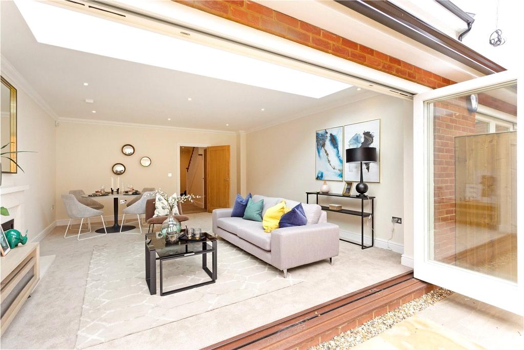 Living/Dining Room