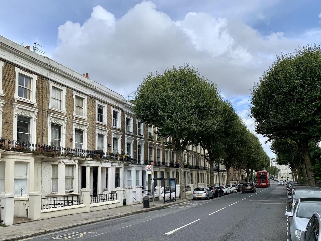 Shirland Road, London, W9 3 bed flat £3,141 pcm (£725 pw)