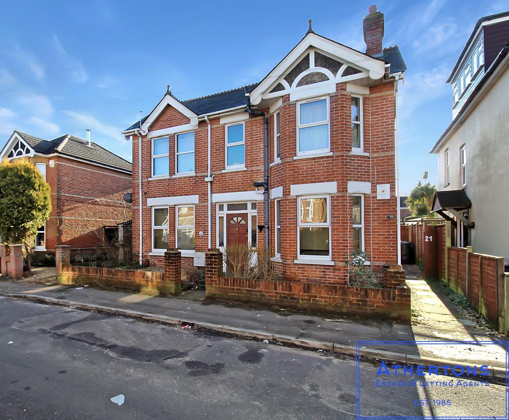 Markham Road, Bournemouth, BH9 2 bed apartment £225,000