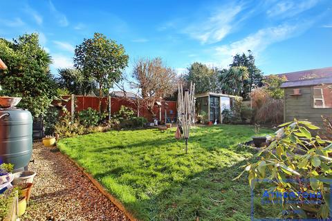21 Markham Road, Winton, Bournemouth, BH9 1HY