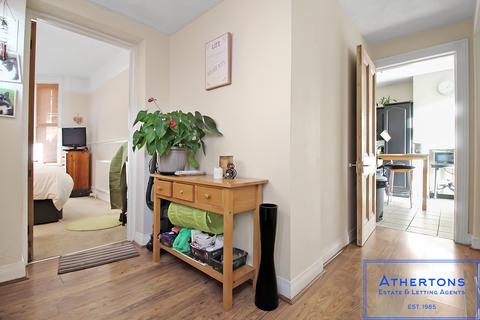 21 Markham Road, Winton, Bournemouth, BH9 1HY