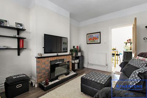 21 Markham Road, Winton, Bournemouth, BH9 1HY