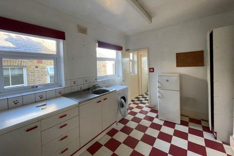 21b Bostall Lane, Abbey Wood, London, SE2 0NH