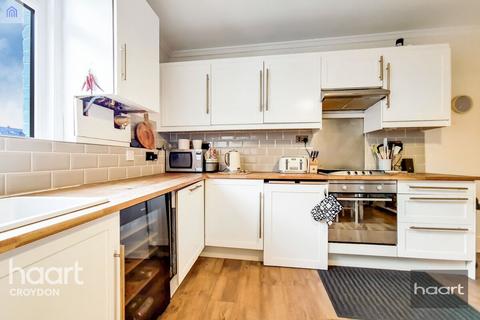 72a Croham Road, South Croydon, CR2 7BD