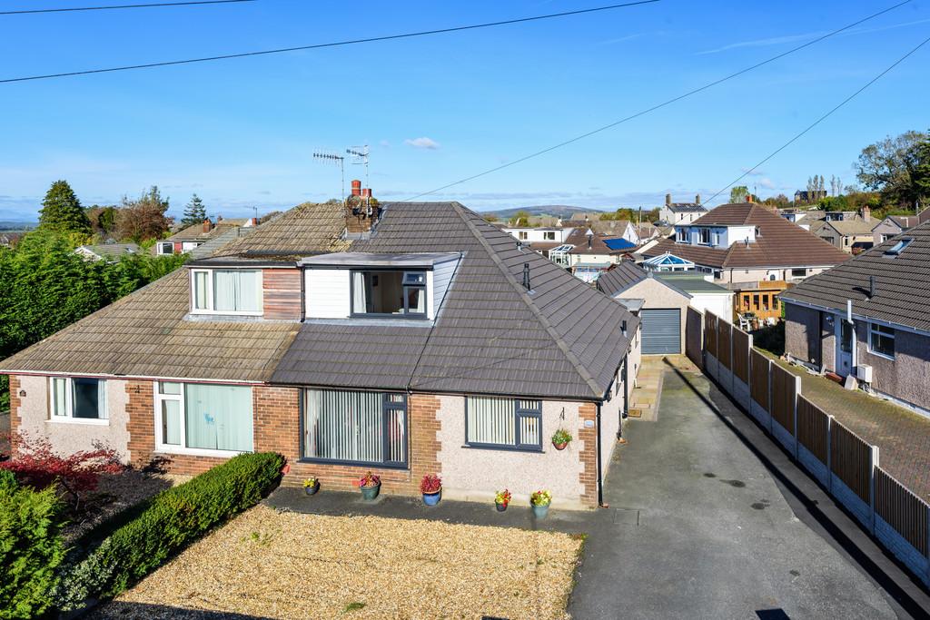 26 Greenways, Over Kellet, Carnforth, Lancashire, LA6 1DE 3 bed semi