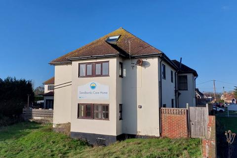 Sandbanks Coast Road, Littlestone, New Romney, TN28 8RA