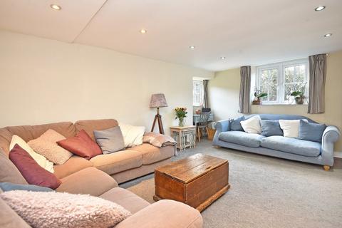 7 Plompton Square, Plompton, Knaresborough, HG5 8LZ