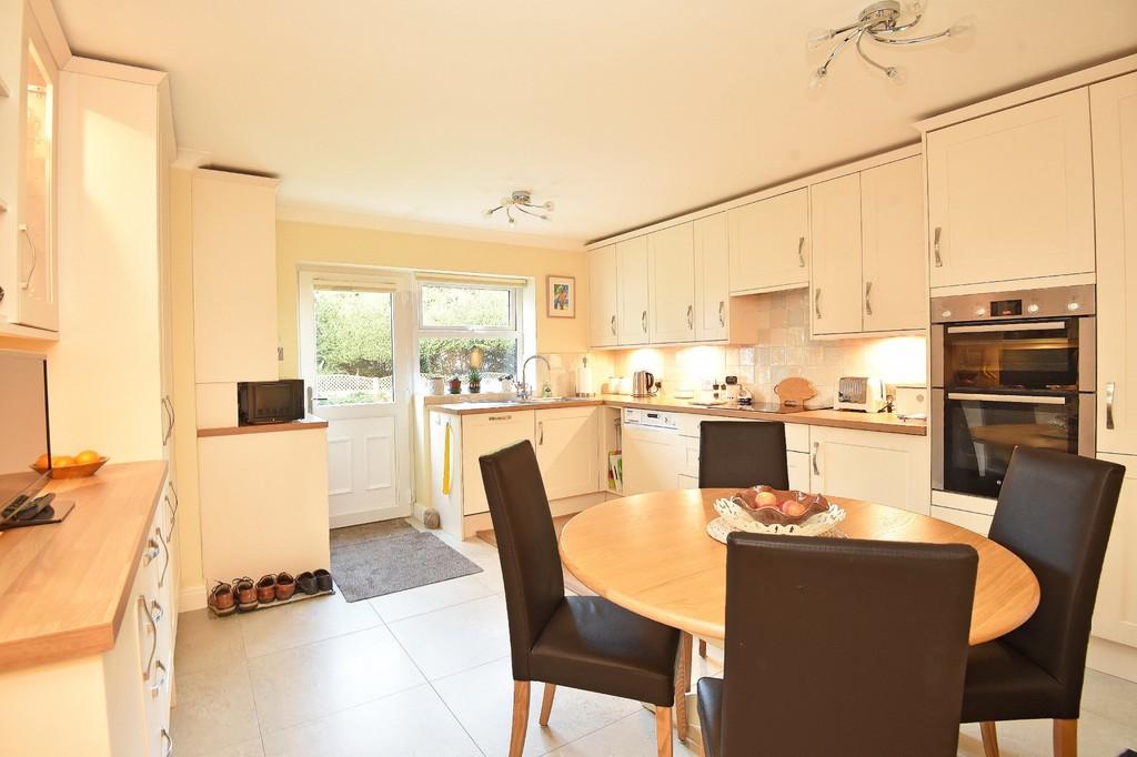 Wheatlands Court, Wheatlands Road East, Harrogate 3 bed apartment £585,000