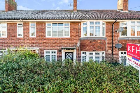 30 Godley Road, London, SW18 3HD