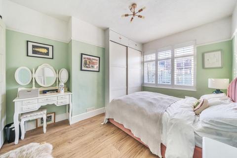 30 Godley Road, London, SW18 3HD