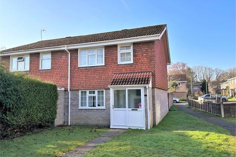 3 bedroom end of terrace house for sale - Eyeworth Walk, Dibden