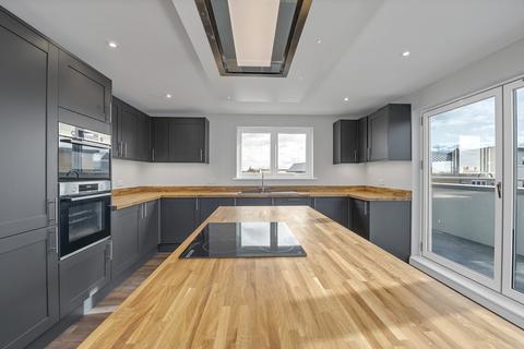 2 bed flat/apartment for rent in Risbygate Street, Bury St. Edmunds