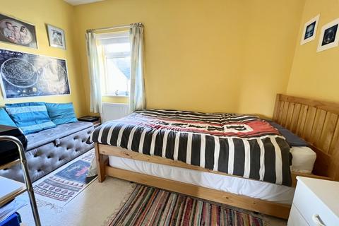 4 Buckingham Road, Brackley, NN13 7EL